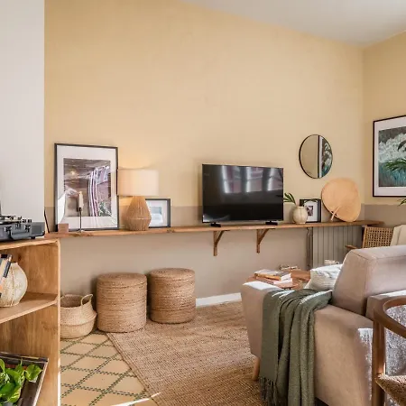Tomini - 2 Bedrooms In Eixample Esquerra Apartment